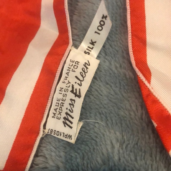 Miss Eileen 100% Silk Geometric Multicolor Scarf - Picture 3 of 11